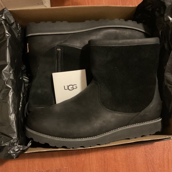 Men’s UGG Hendren TL - size 12 - Picture 2 of 2